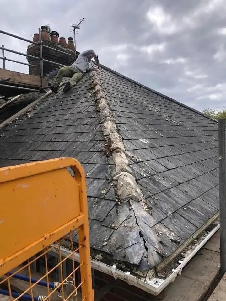 Slate roof ridge and chimney repair in Ivybridge